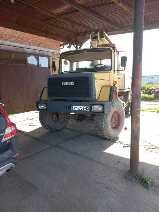 Автовишка стояла на Івеко 4х4 17м  кран вишка підйомник В Наявності!