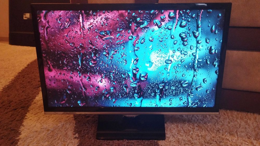 Телевизор SAMSUNG 22" FullHD