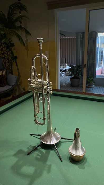 Trompete Bach Artisan Stradivarius A8474