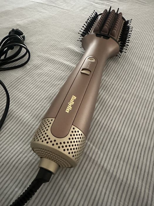 BaByliss Escova de Ar Air Power Volume 2 em 1