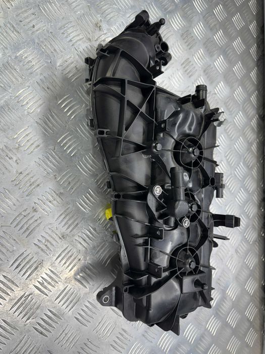 Впускной коллектор BMW B46 B48 G20 g30 g01  11618647975