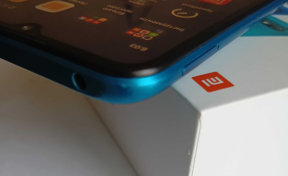 Телефон Xiaomi Redmi 9A