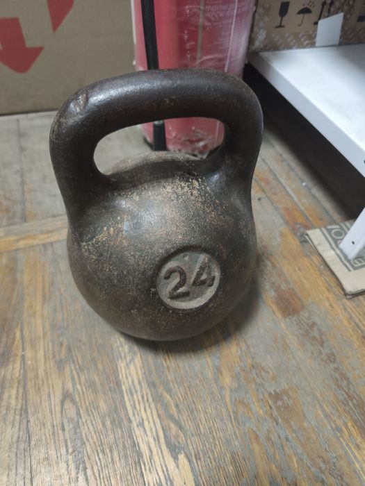 Продам гирю , 24 кг , самовивіз