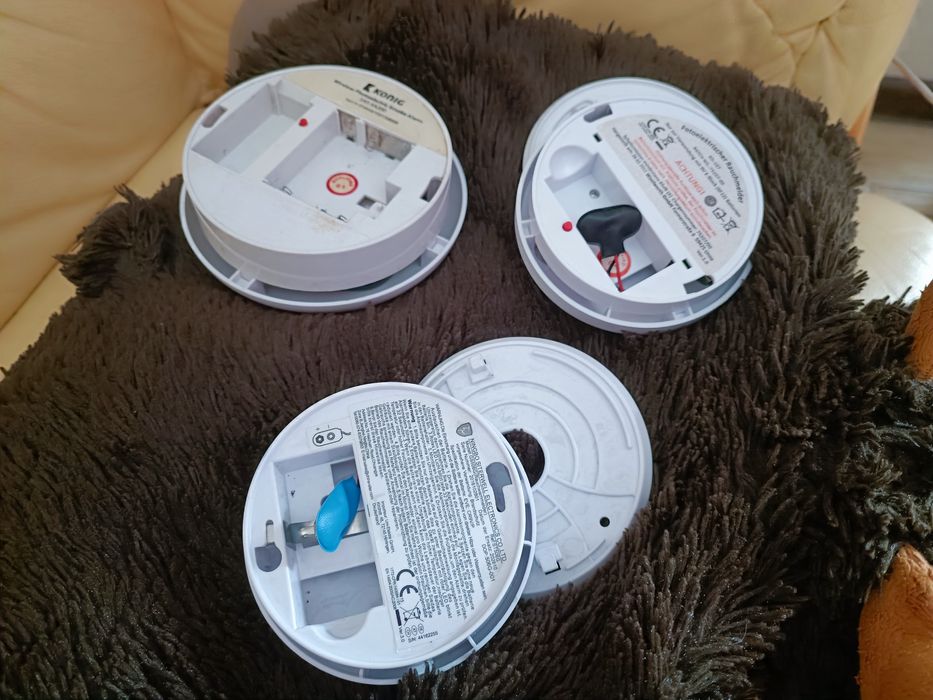 Czujnik dymu z alarmem