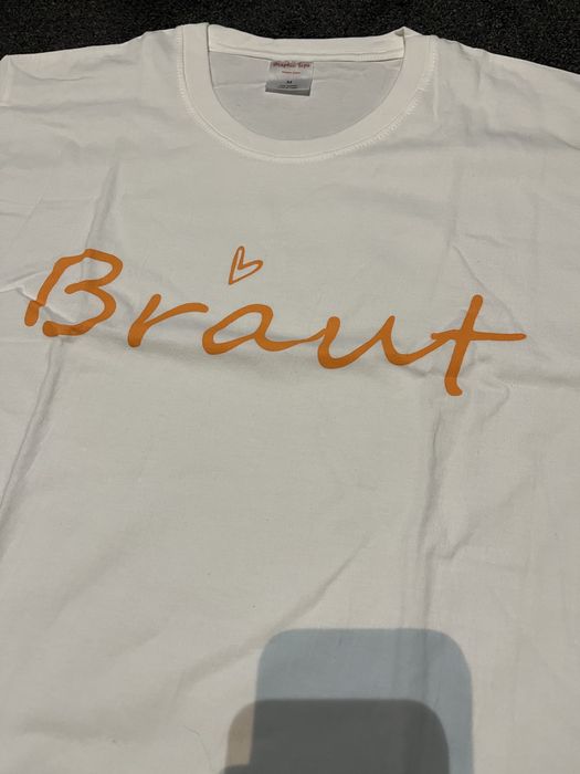 T-shirty damskie idealne na prezent