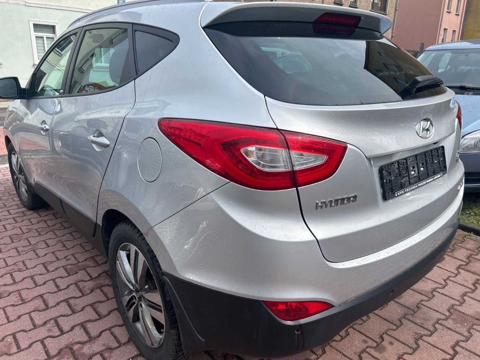 Hyundai IX35 2.0CDTI Avtomat 4*4 Хюндай Запчастини