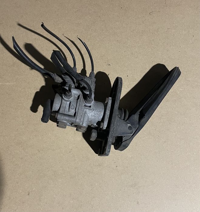 Pedał hamulca Setra