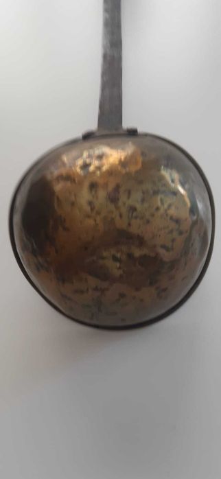 Concha Antiga de Latão