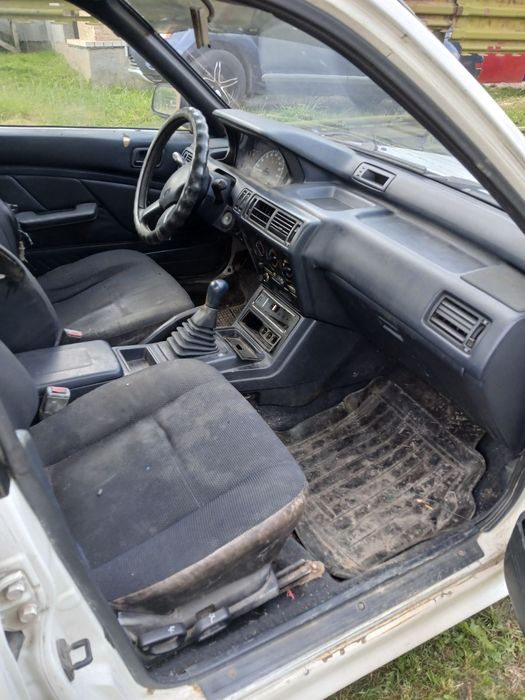 Бампер Mitsubishi Galant 6 E32