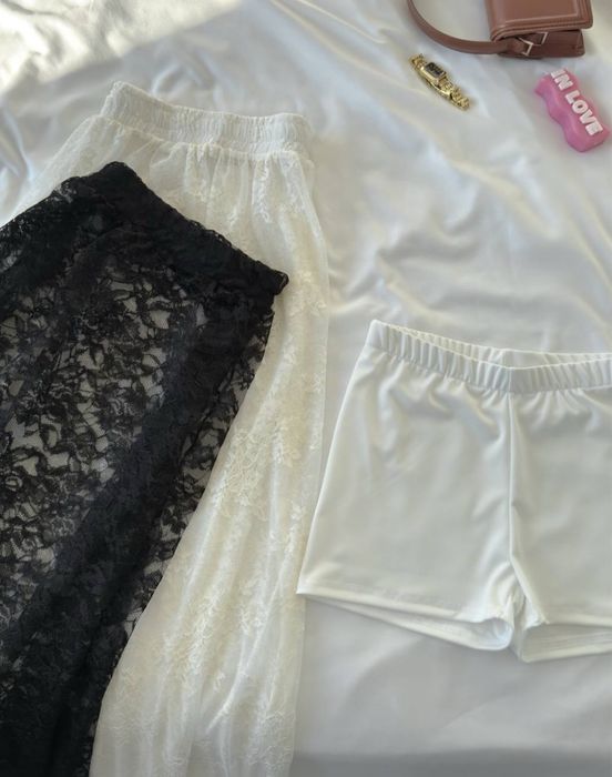 Мережевна спідниця