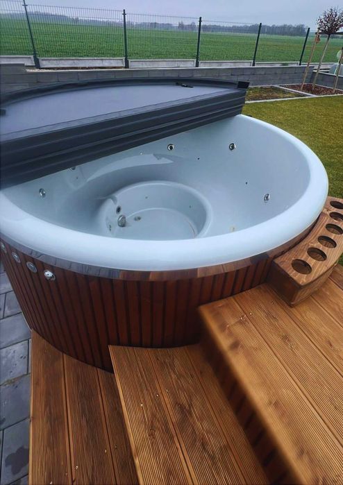 Jacuzzi Ogrodowe Thermodrewno – Polski Producent
