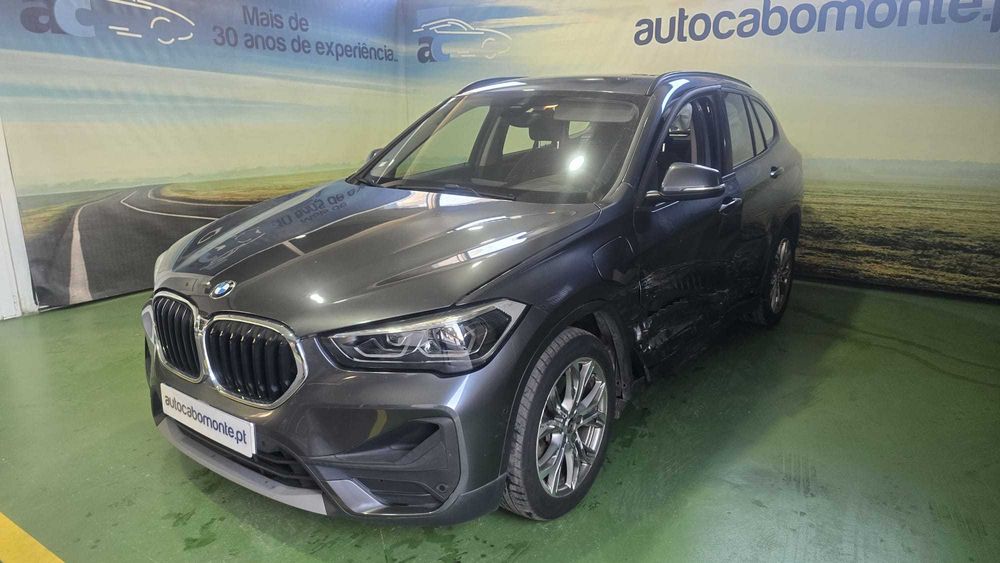 BMW X1 XDrive 25e - Salvado