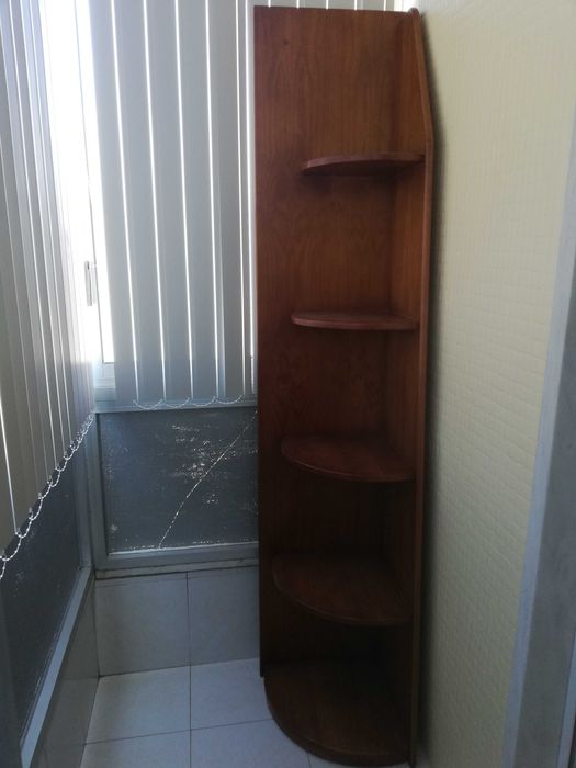 Vende-se excelente móvel de canto da ARC