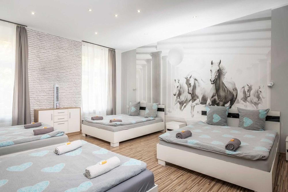 Pokoje 4 osobowe z prywatną łazienką w Centrum Krakowa