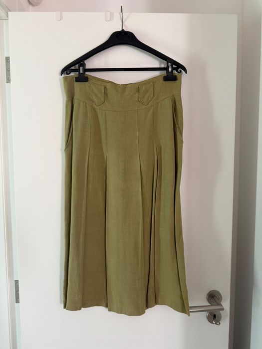 Casacos blusas vestidos senhora