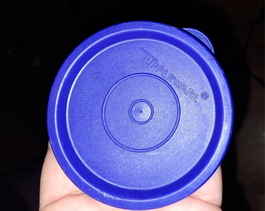 2 tampas Tupperware