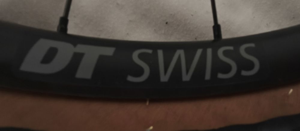 Conjunto de Rodas DT Swiss G 1800 SPLINE 25 Gravel + Pneus + Cassete + Discos + Saco SWIFT