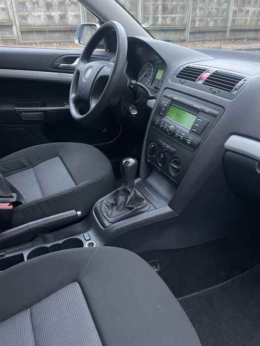 Шкода A5 1.6 • 188 тис пробіг • В рідній фарбі