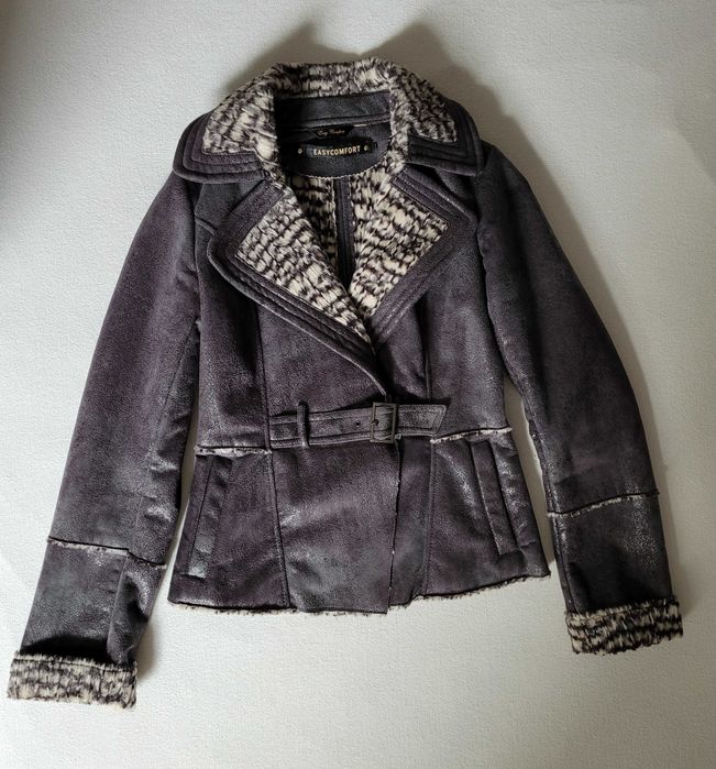 Krótka kurtka z futerkiem - imitacja zamszowej skóry rozm. 36