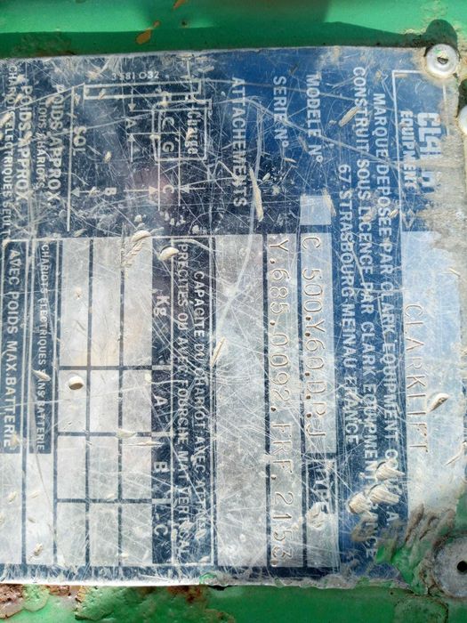 Empilhador Clark 2ª mão