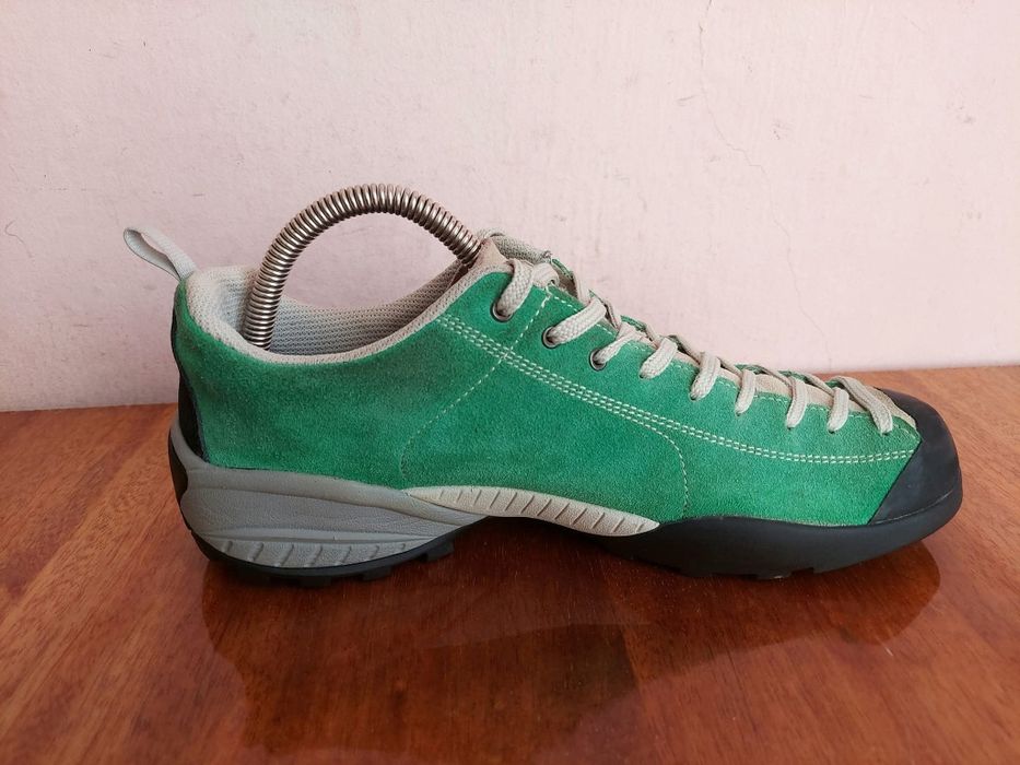 Кроси трекінгові фірми scarpa mojito оригінал 

Розмір по бірці:
UK 8