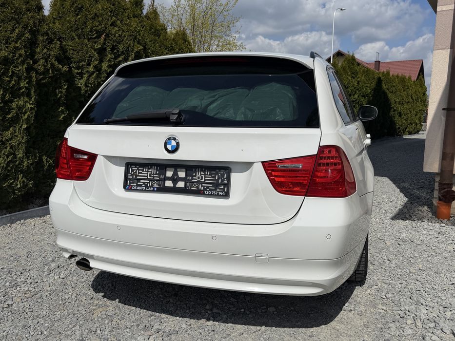 BMW E91 316D N47 lift elektryczny hak, climatronic, tempomat