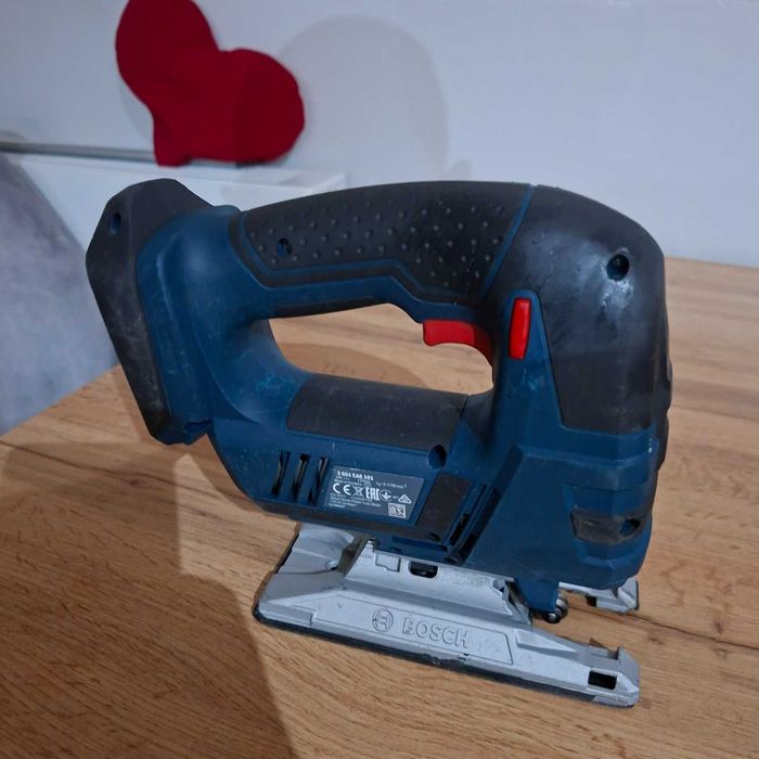 Bosch GST 18v-Li B wyrzynarka