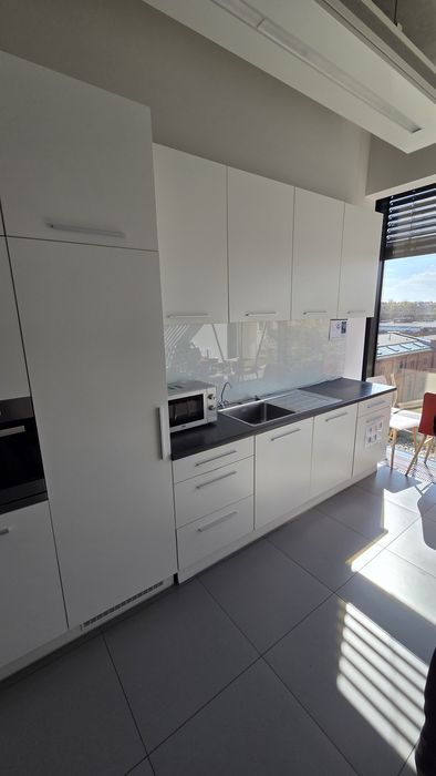 Rezerwacja Meble kuchenne białe