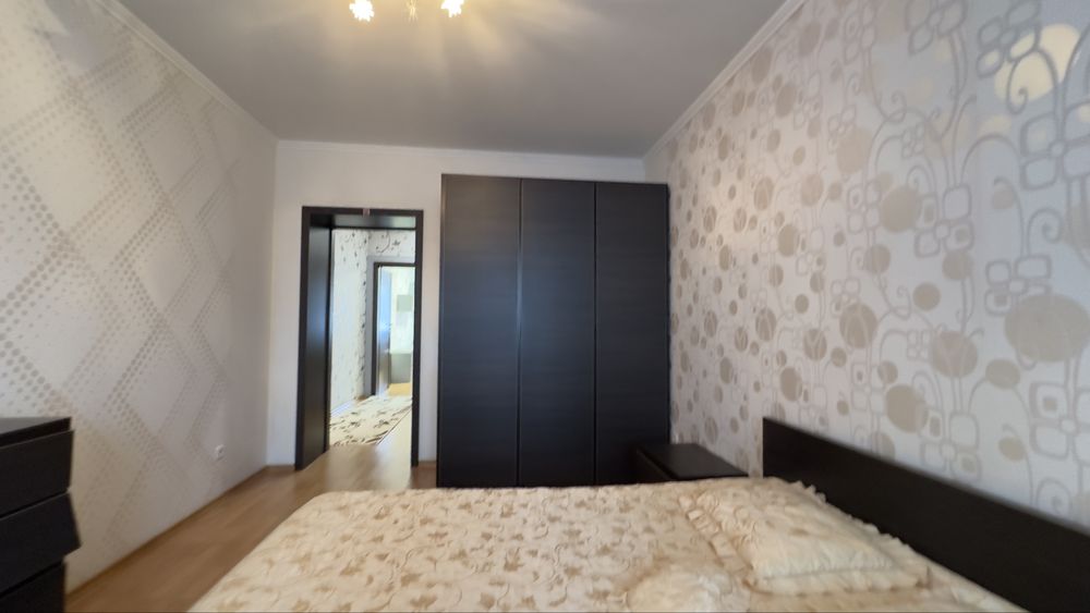 Продаж 3к . Виставка.  ( рауш) . 86000у.о