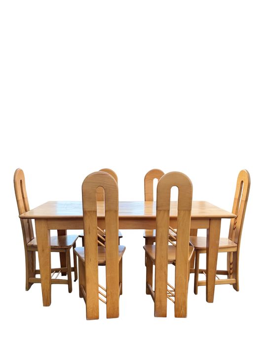Vende-se conjunto de mesa + 6 cadeiras