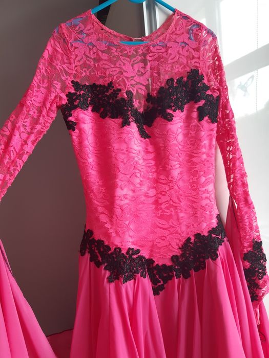 Sukienka do tańca towarzyskiego - standard