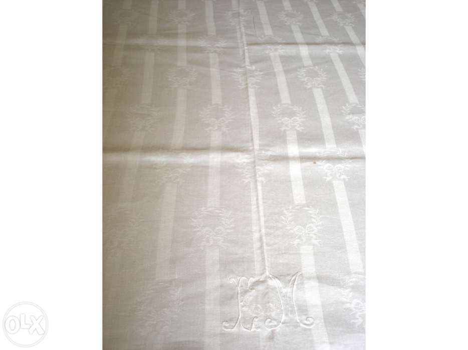 Toalha de mesa grande