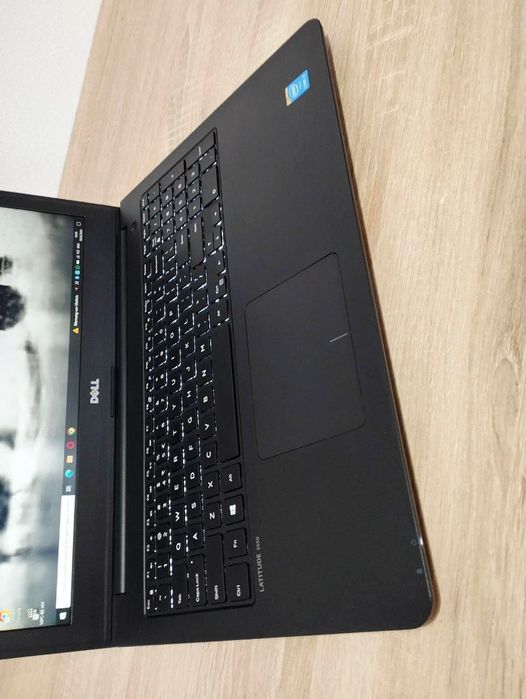 Мощный Dell Latitude 3550 Батарея Держит 3-4 Часа