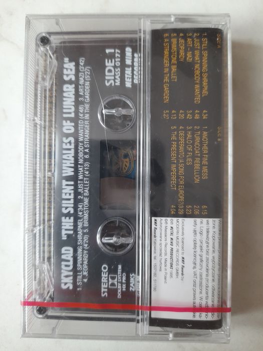 Skyclad kaseta audio