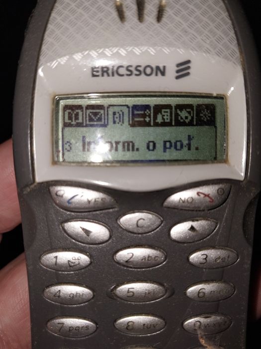 Ericsson T 20e (simlock era )