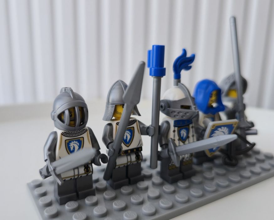Nowe zestaw 5x Lego Rycerz Herbu Konia Castle