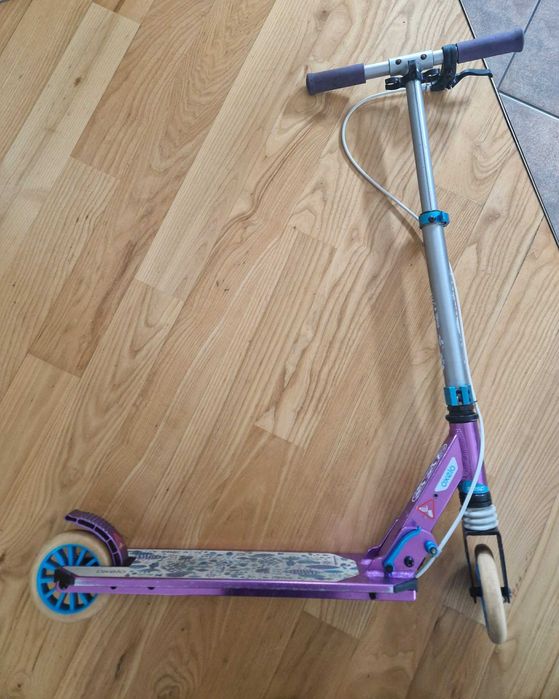 hulajnoga Oxelo dla dziecka z Decathlona