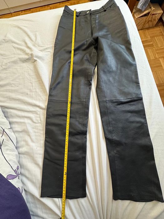 Spodnie damskie ze skóry 36