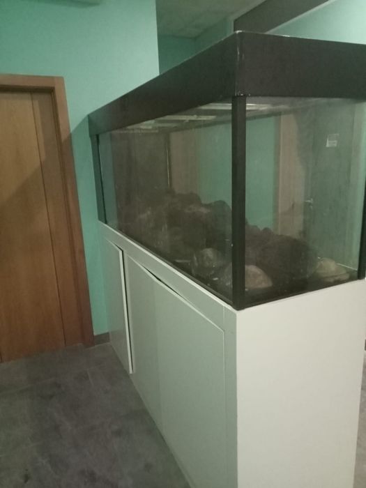 Aquario grande com movel