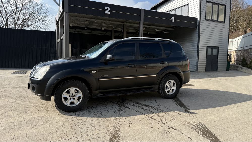 Ssangyoung  Rexton 2   2.7cdi