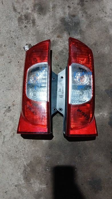 Farolins Fiat Fiorino 2014