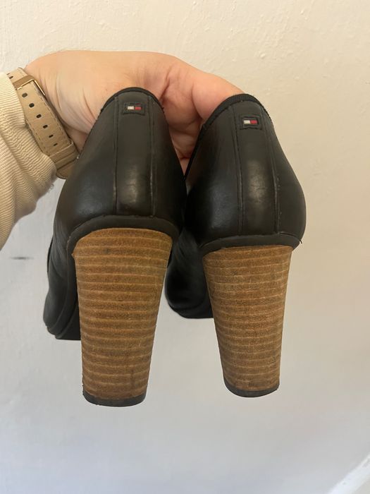 Buty na koturnie damskie