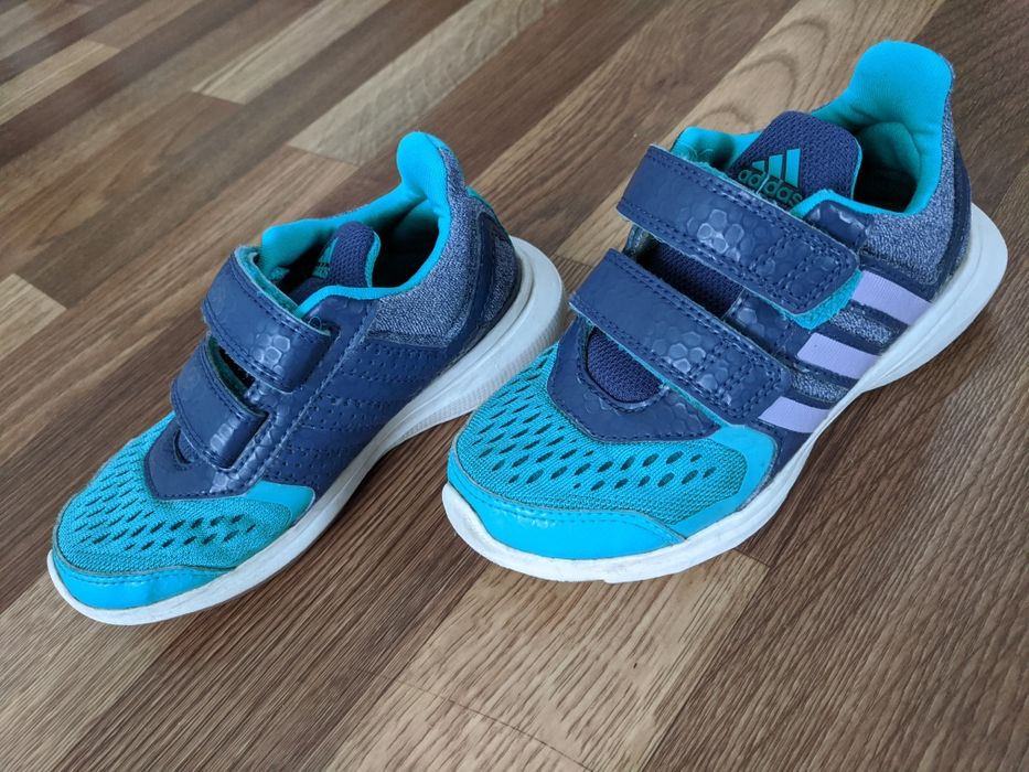 Кроссовки Adidas 28 р.
