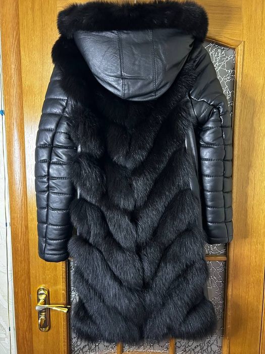 Шуба.  Натуральная кожа с песцом. Трансформер