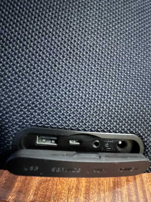 Продам портативну колонку "Harman/Kardon Go+Play 2"