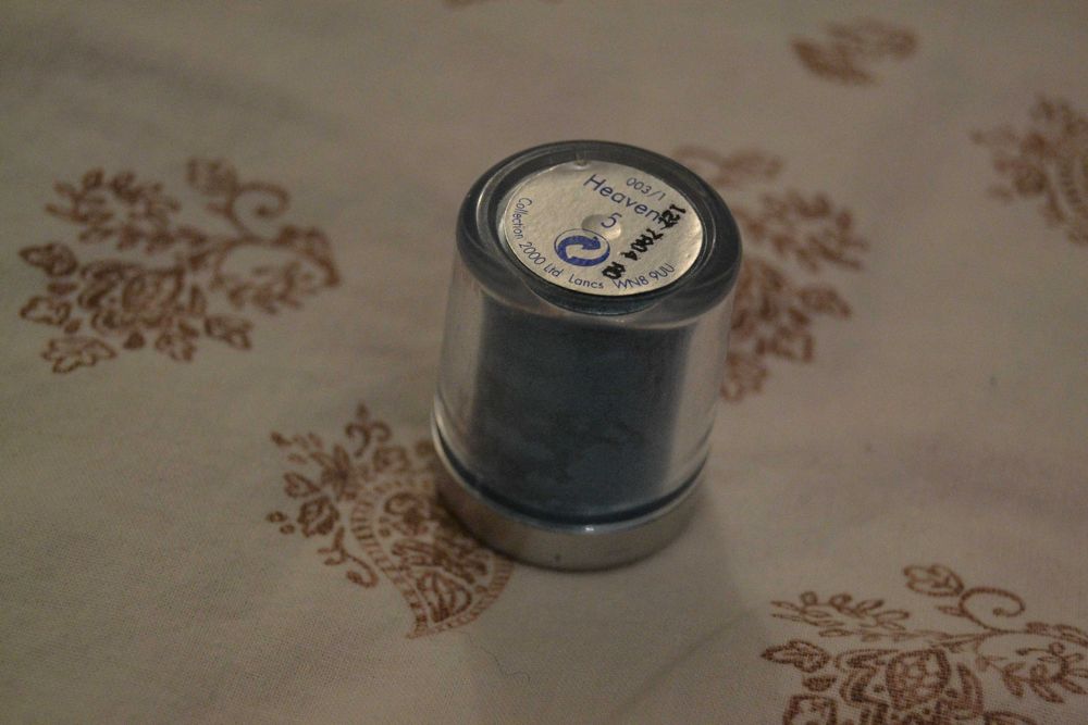 Sypki cień ciemno niebieski Collection 2000 Dazzle Me! Heavenly 5