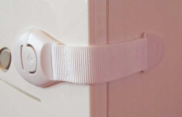 Zabezpieczenia przed dziećmi szafek, szuflad, drzwi przesuwnych zestaw