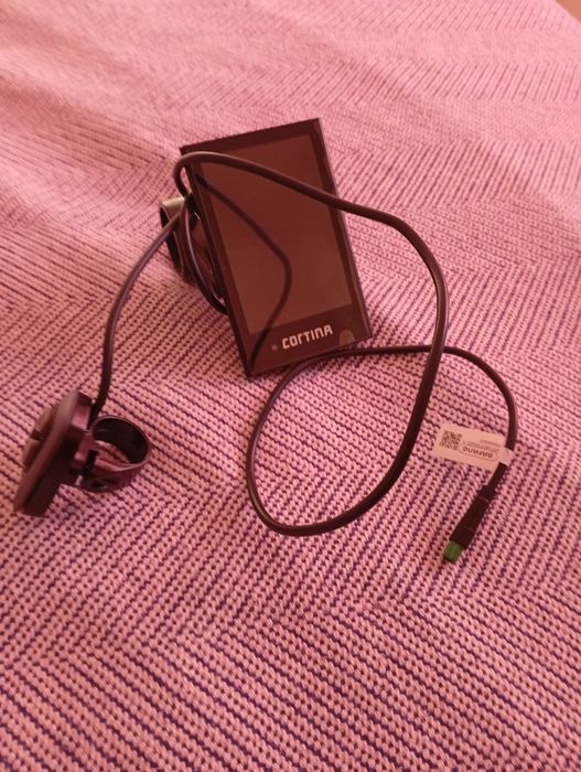 Monitor LCD ,,CORTINA ,,