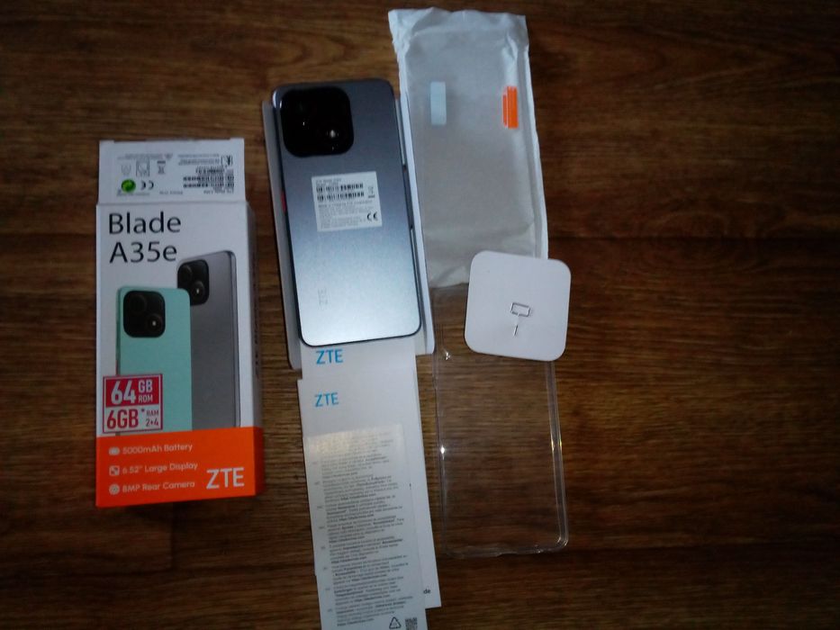 Продам телефон ZTE новий с Германии.