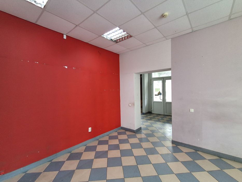 Продаж приміщення  вул Тарнавського